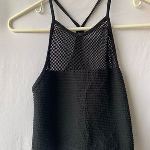 Black racer back stretch crop top